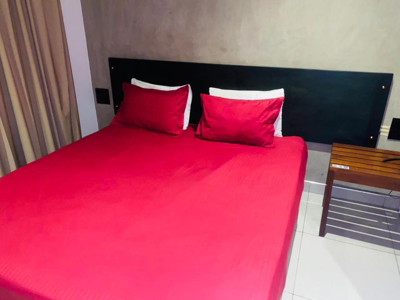 Summerside Residence Negombo Pokoj fotografie